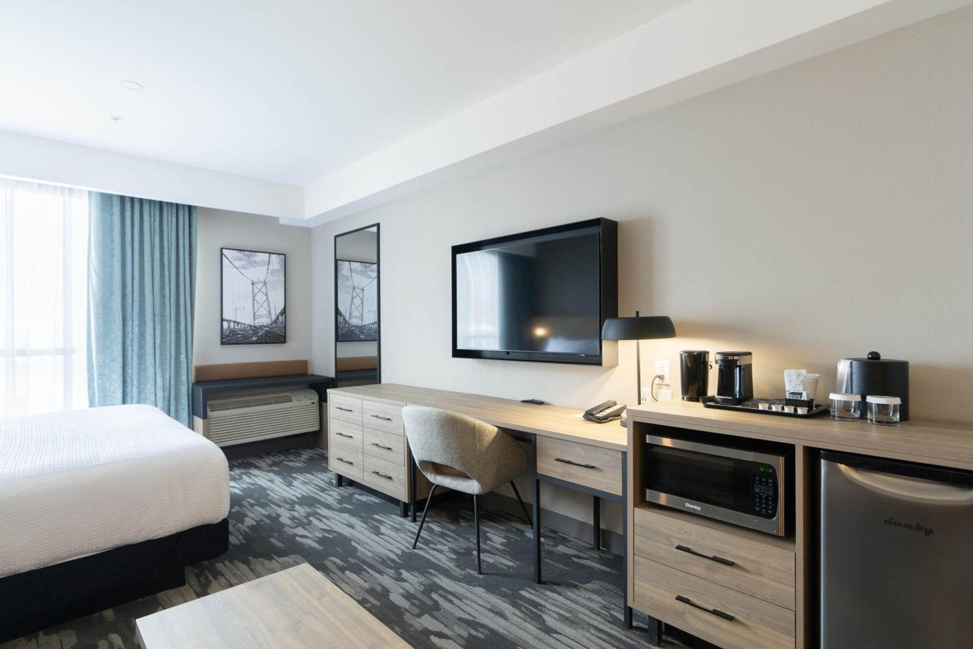 Sandman Signature Winnipeg Airport Hotel & Suites Eksteriør billede